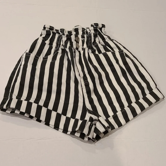 Etophe Studios Pants - Etophe studios Junior Shorts Women's Size S W/B